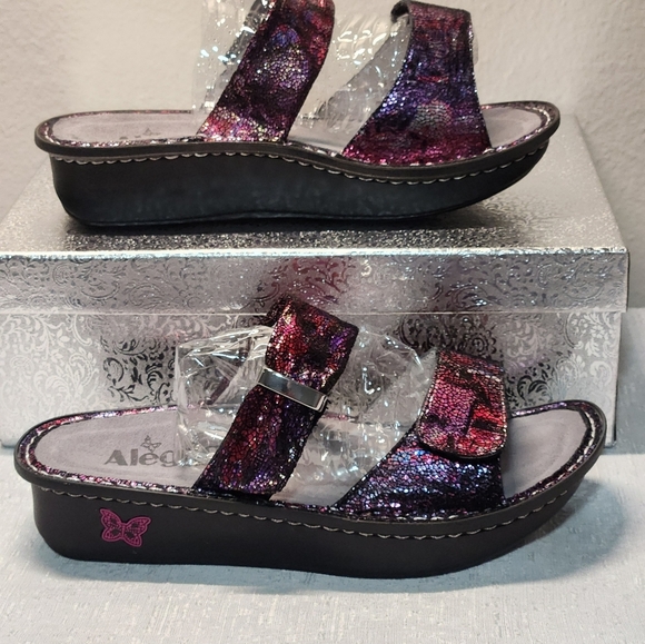 Alegria Shoes - ALEGRIA WOMEN'S SANDALS SIZE 8 .